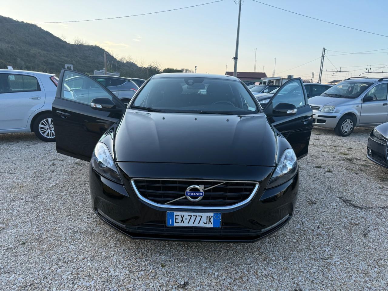 Volvo V40 D2 1.6 DIESEL 15.000 Km Motore Nuovo