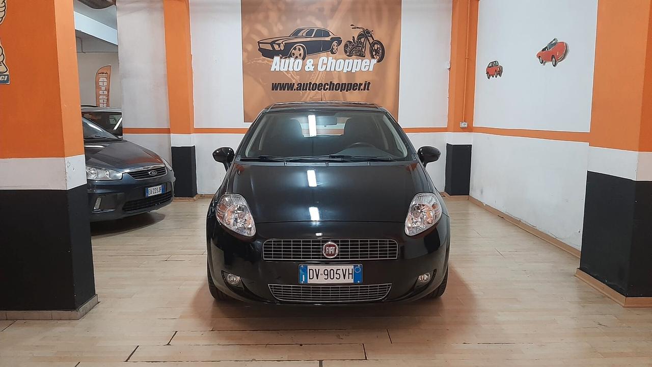 FIAT GRANDE PUNTO 1.3 MULTIJET 49.000 KM NEOPATENTATI