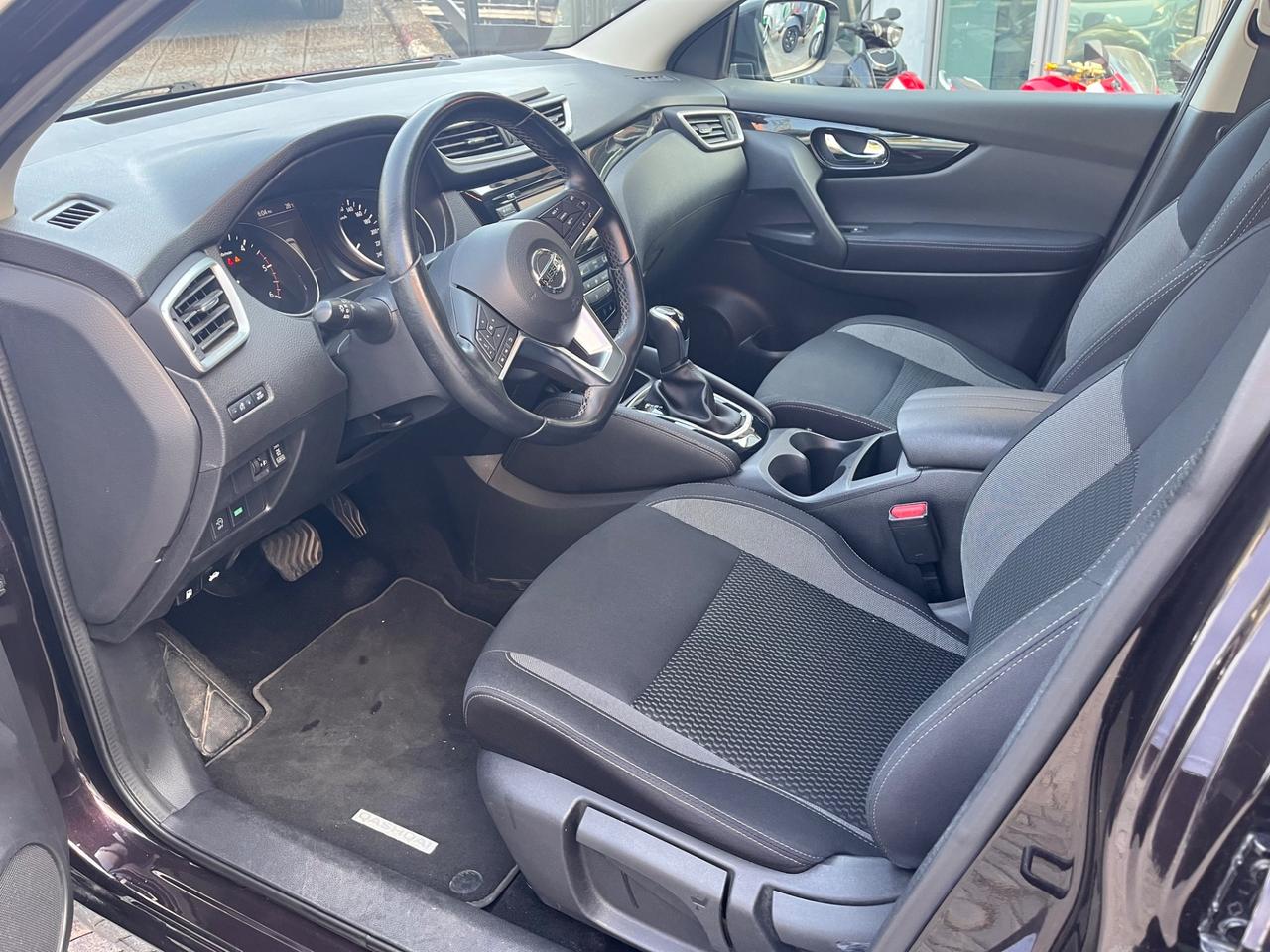 Nissan Qashqai 1.7 dCi 150 CV Business