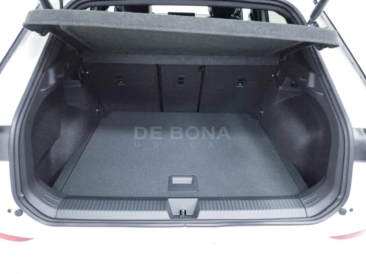 Volkswagen T-Roc 1.5 etsi r-line 150cv dsg