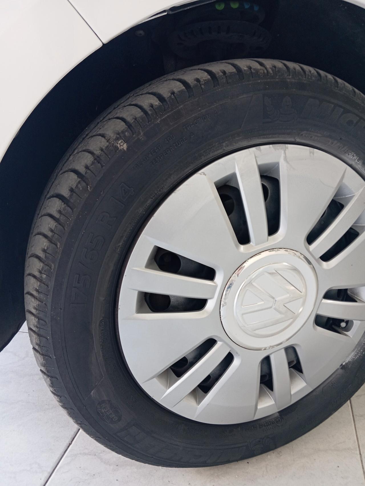 Volkswagen up! 1.0 benz/metano 2014 CON GARANZIA