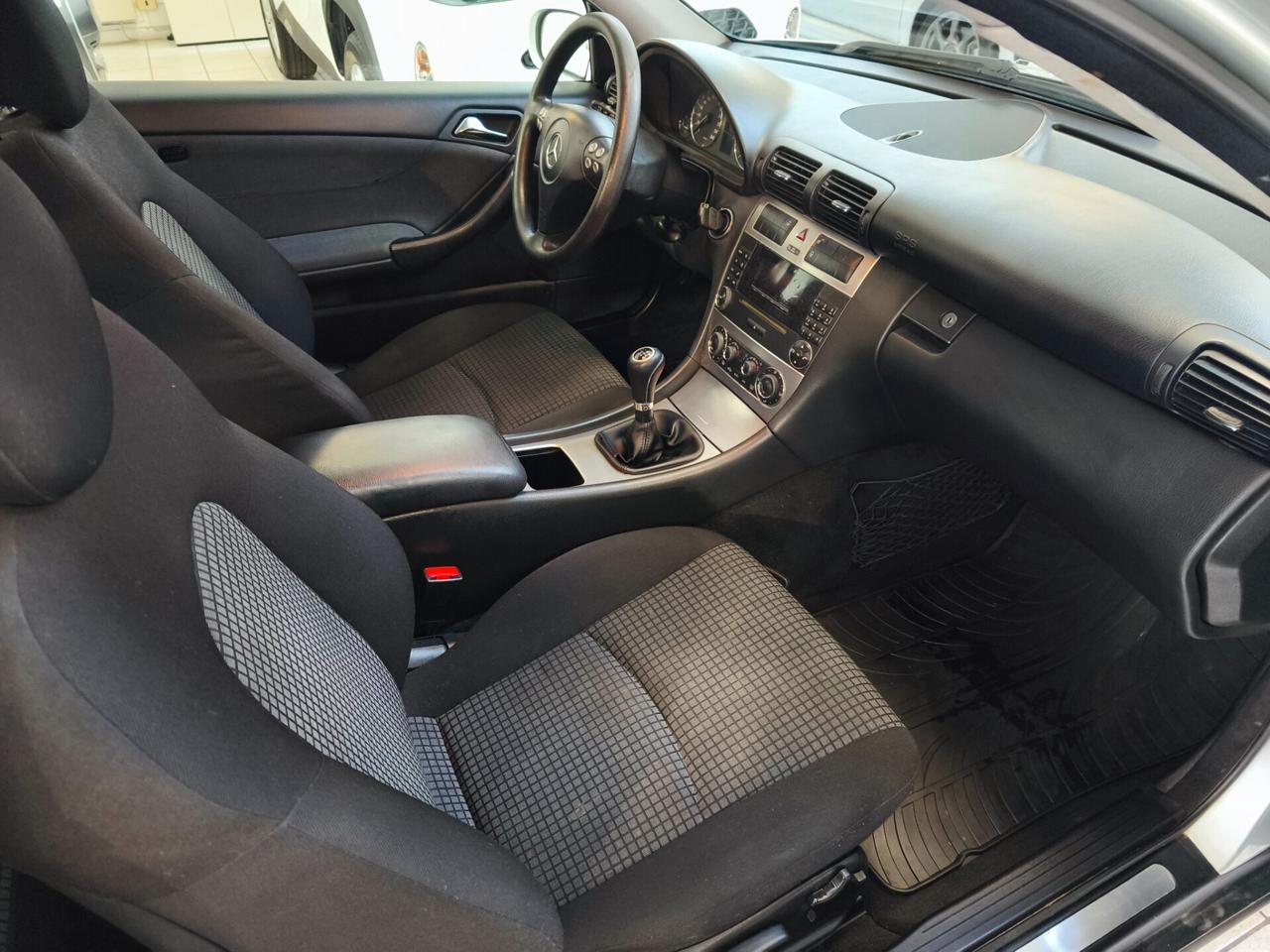 Mercedes-benz C 220 CDI cat Sportcoupé Elegance Sport