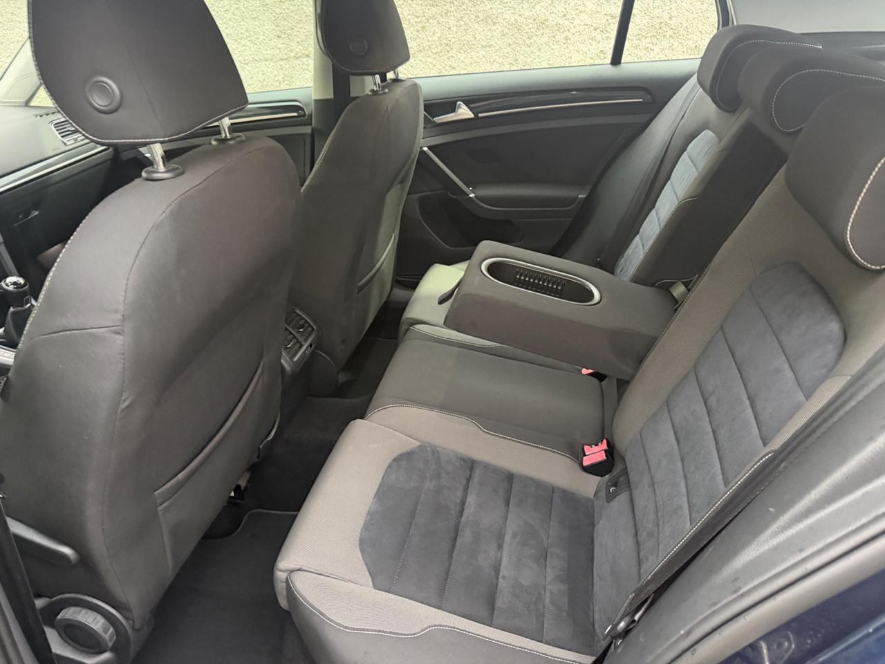 VW GOLF 7 2017 1.6TDI GANCIO TRAINO 1500KG