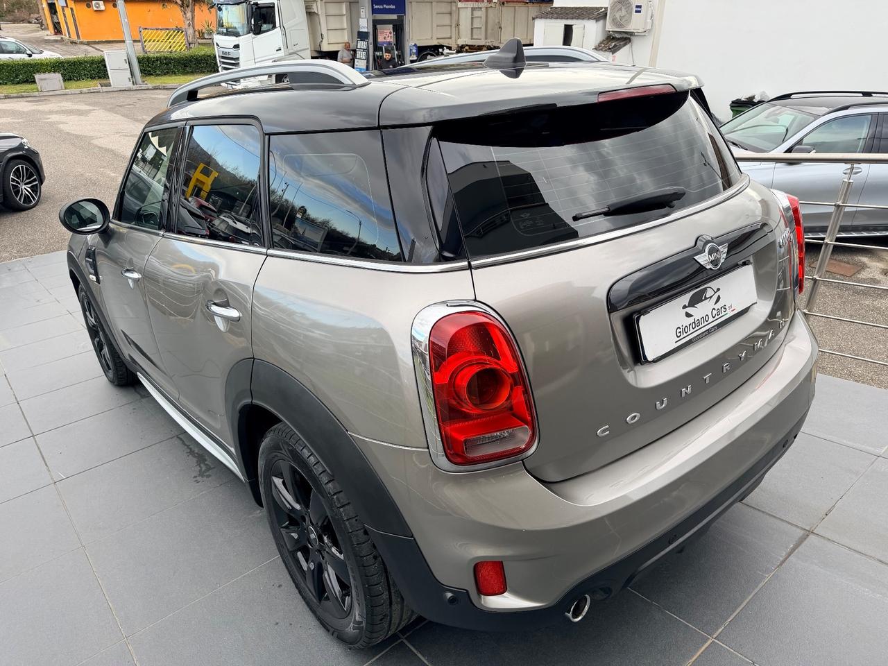 Mini Cooper D Countryman 2.0 Business Automatica