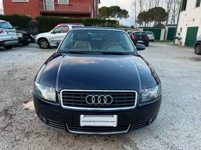 AUDI A4 Cabriolet 2.5 V6 TDI