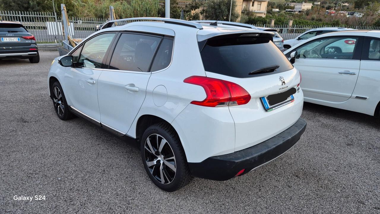 Peugeot 2008 BlueHDi 100 Black Matt