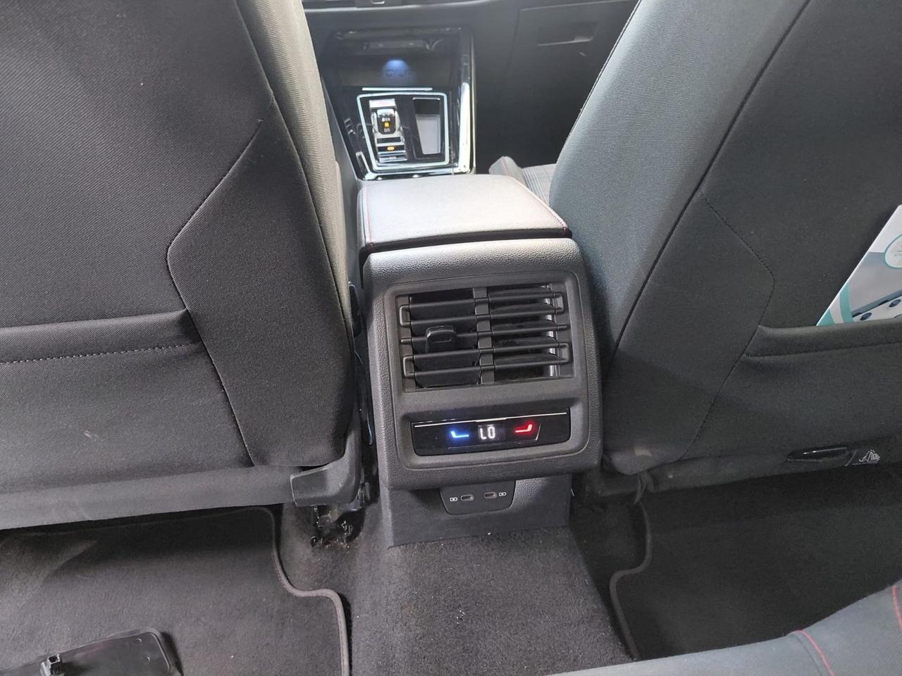 Volkswagen Golf 2.0 TSI GTI Ultimate #11175
