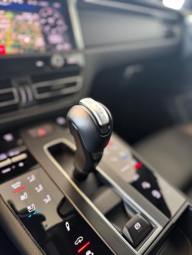 PORSCHE Macan 2.0 T //TETTO//21//BOSE//