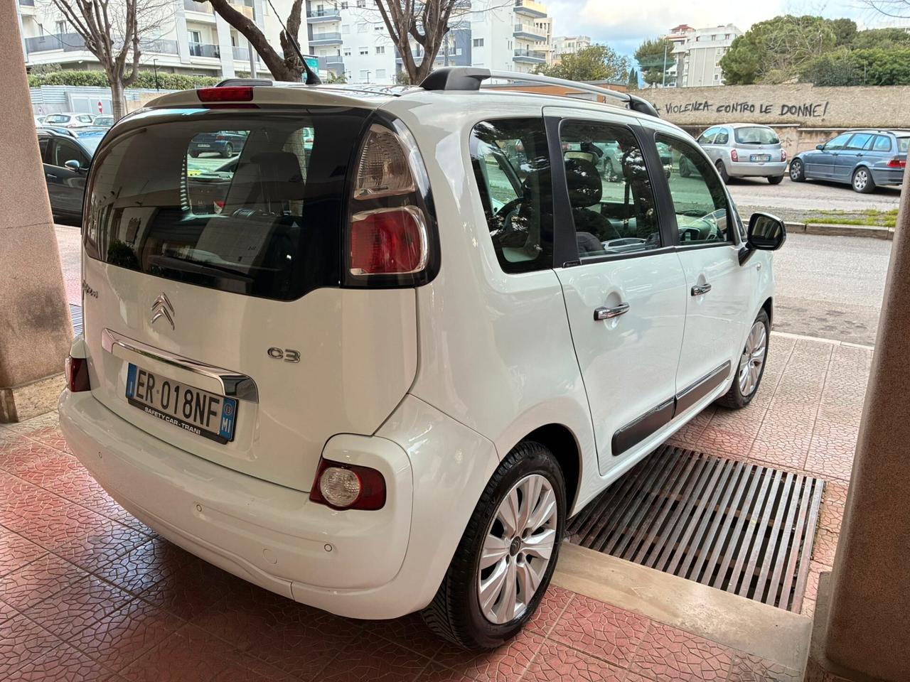 Citroen C3 Picasso 1.6HDi 90cv perfetta garantita-13