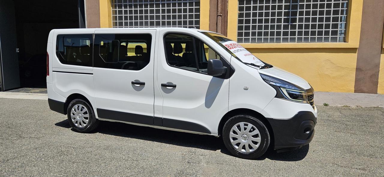 Renault Trafic T27 2.0 dCi 120CV PC-TN - 9 POSTI PULMINO UNICO PROPRIETARIO
