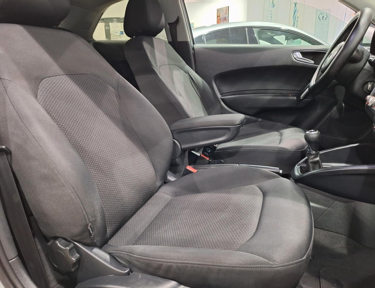 Audi A1 1.6 TDI 105 CV S-line Edition PERMUTO