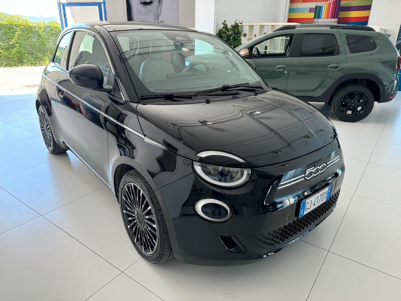 Fiat 500 La Prima Berlina 42 kWh