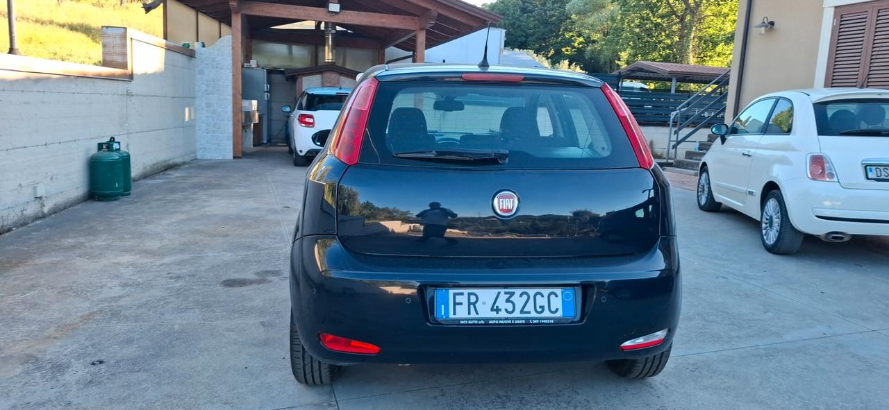 Fiat Punto 1.3 MJT II S&S 95 CV 5 porte Street