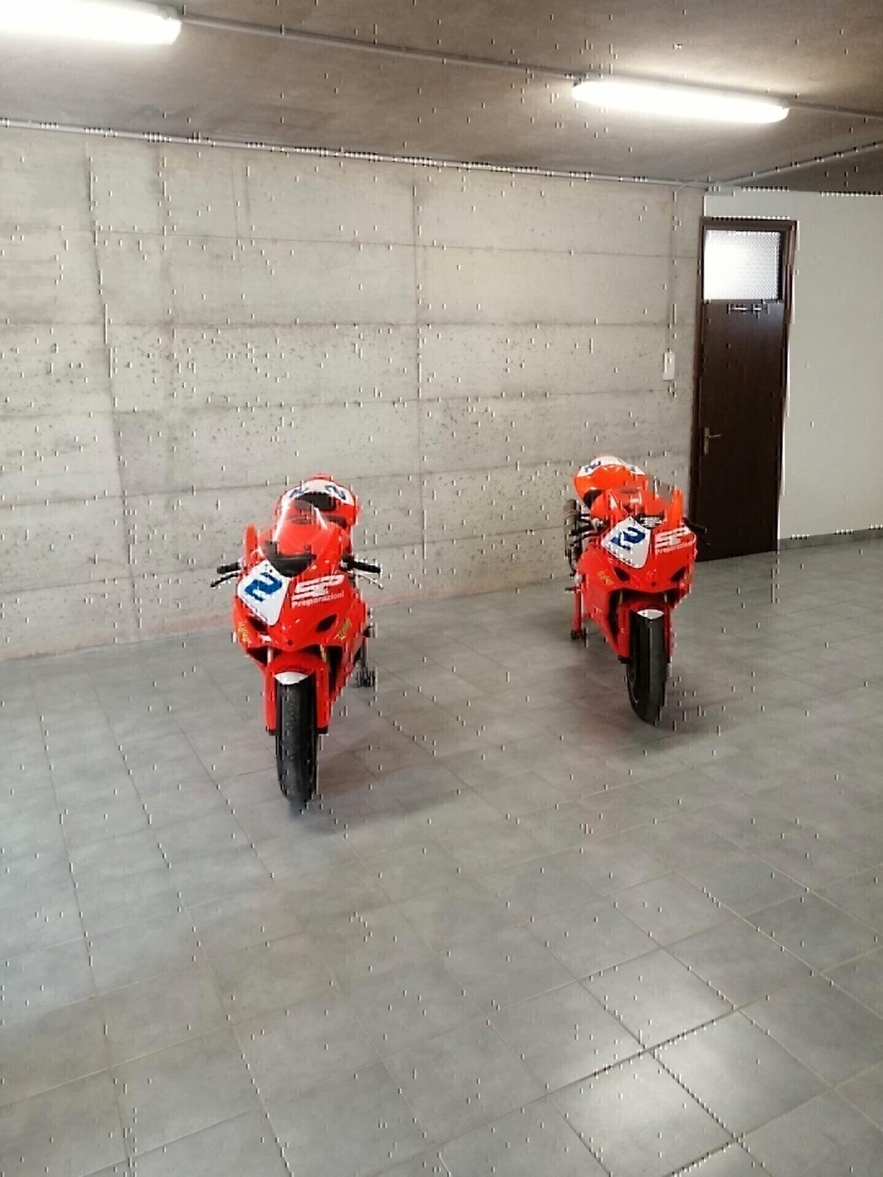 SUZUKI GSXR 1000 K5 E K7