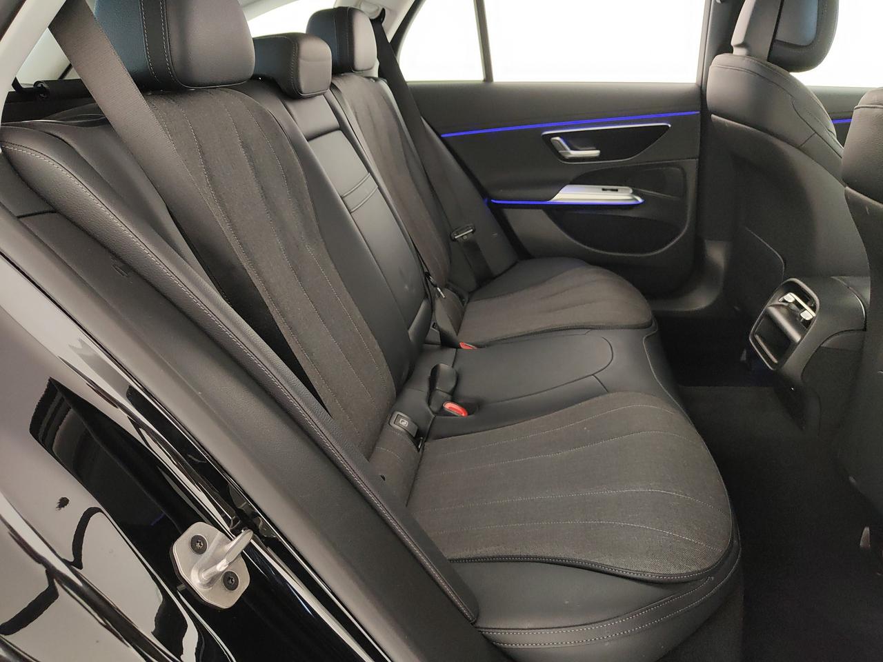 Mercedes-Benz E SW 200 d Advanced auto