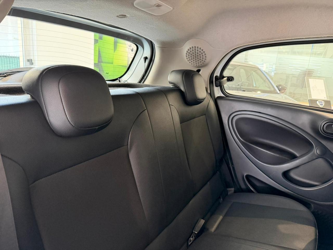 Smart ForFour 70 1.0 twinamic Youngster