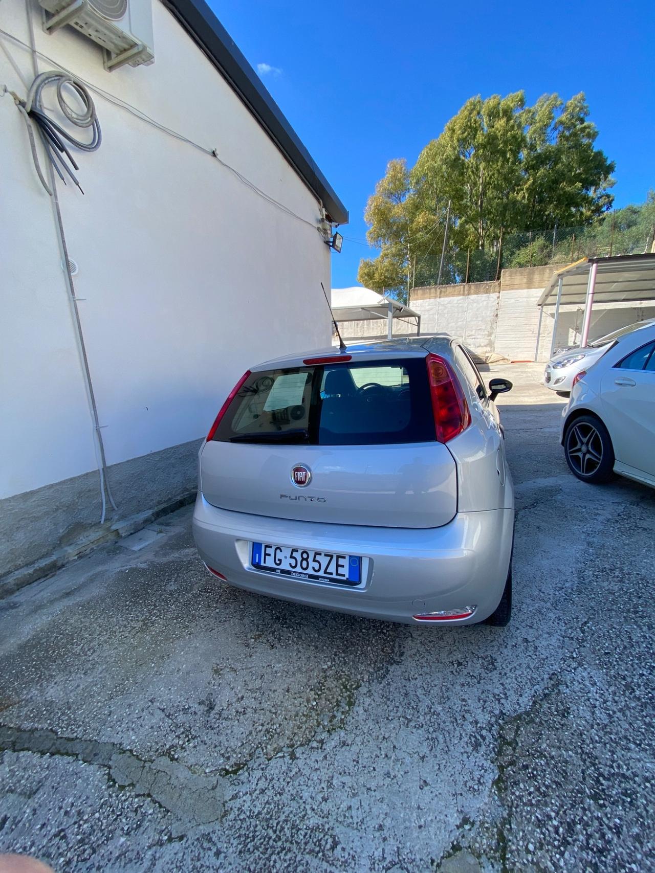 Fiat Punto 1.3 MJT II S&S 95 CV 5 porte Street
