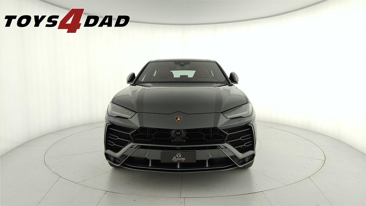 LAMBORGHINI Urus 4.0 V8 auto