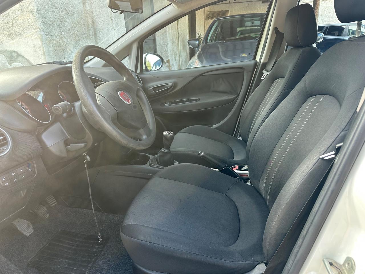 Fiat Punto 1.3 MJT II S&S 95 CV 5 porte Street