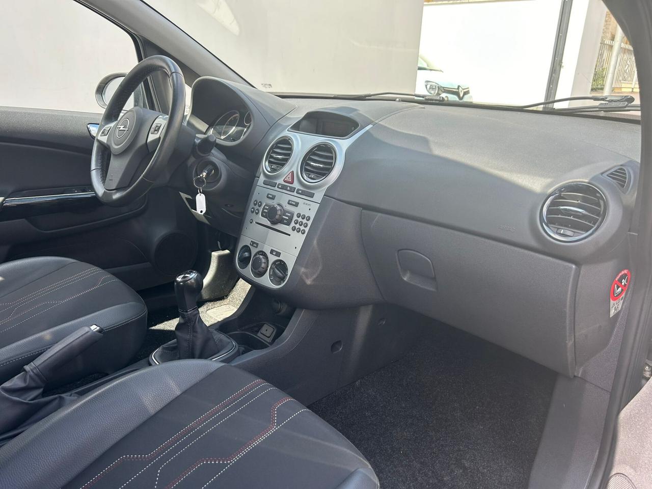 Opel Corsa 1.2 GPL 86Cv 5 PORTE-2012