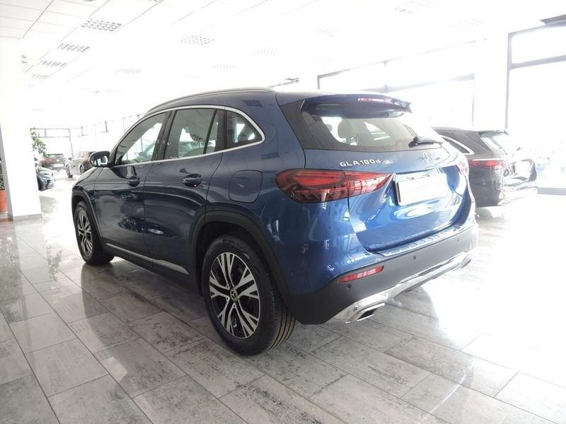 Mercedes-Benz GLA GLA 180 d Automatic Business Extra