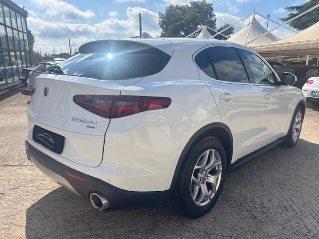 Alfa Romeo Stelvio 2.2 Turbodiesel 180 CV AT8 Q4 Executive