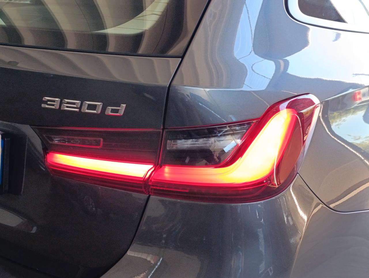 BMW 320 d Touring mhev 48V Business Advantage auto