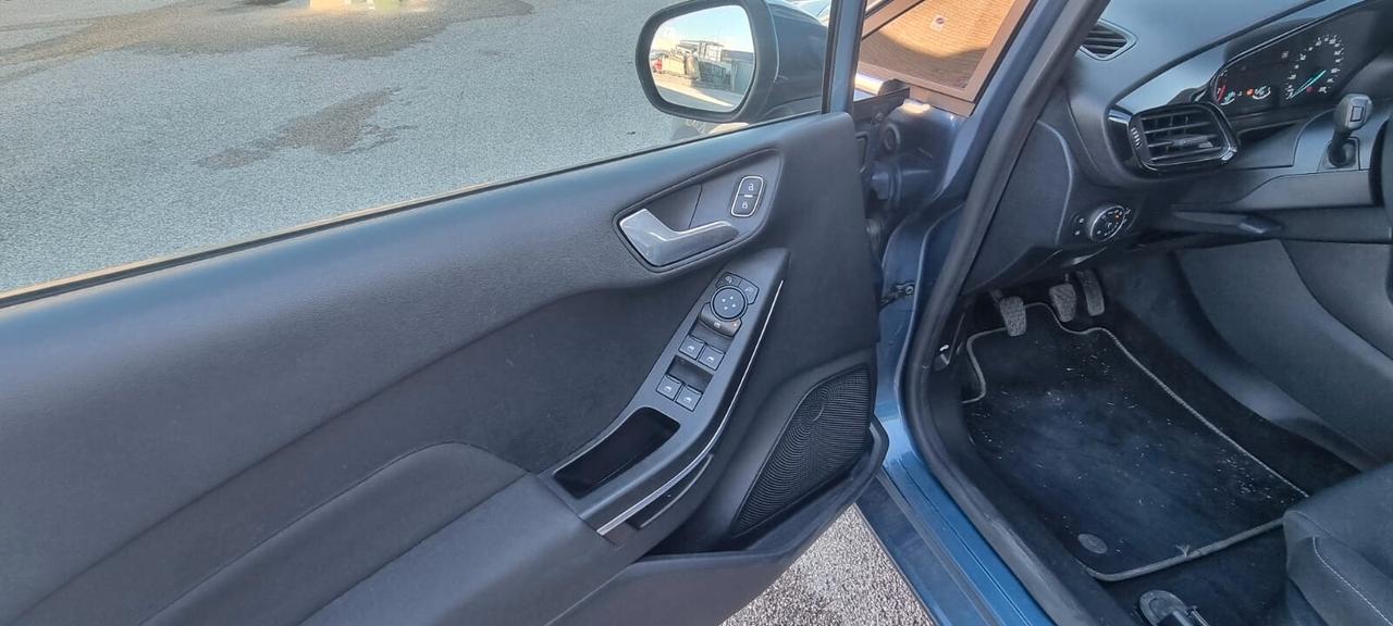 Ford Fiesta 1.0 Ecoboost Hybrid 125 CV 5 porte Titanium