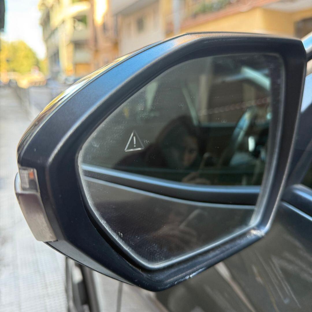 Hyundai Tucson 1.6 HEV 4WD **IVA ESPOSTA**