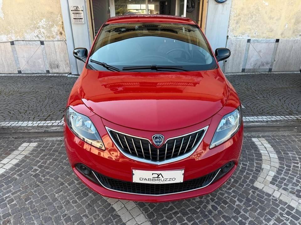 Lancia Ypsilon 0.9 TwinAir 85cv Metano Ecochic Silver