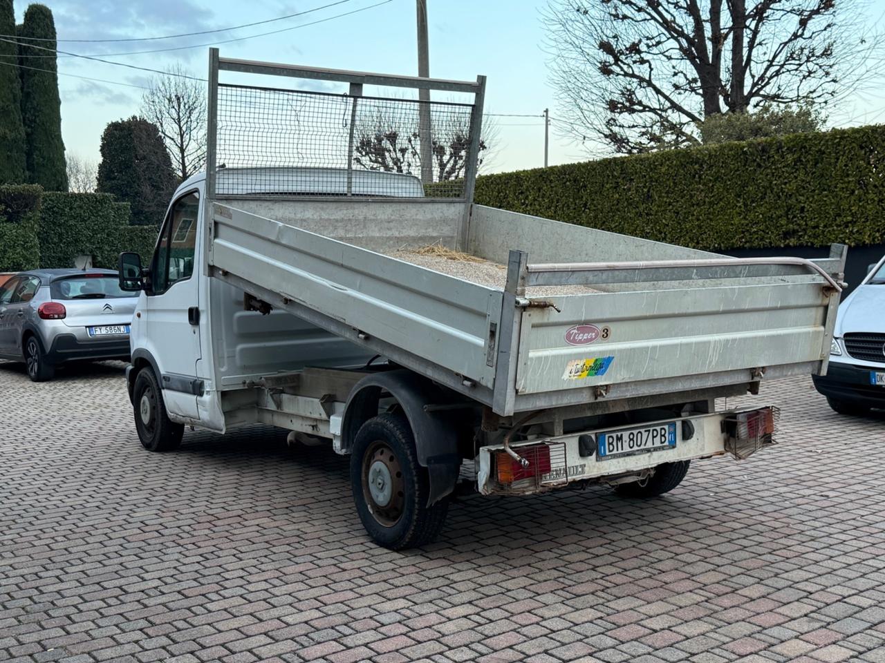 Renault Master 2.5 CAMION RIBALTABILE !!
