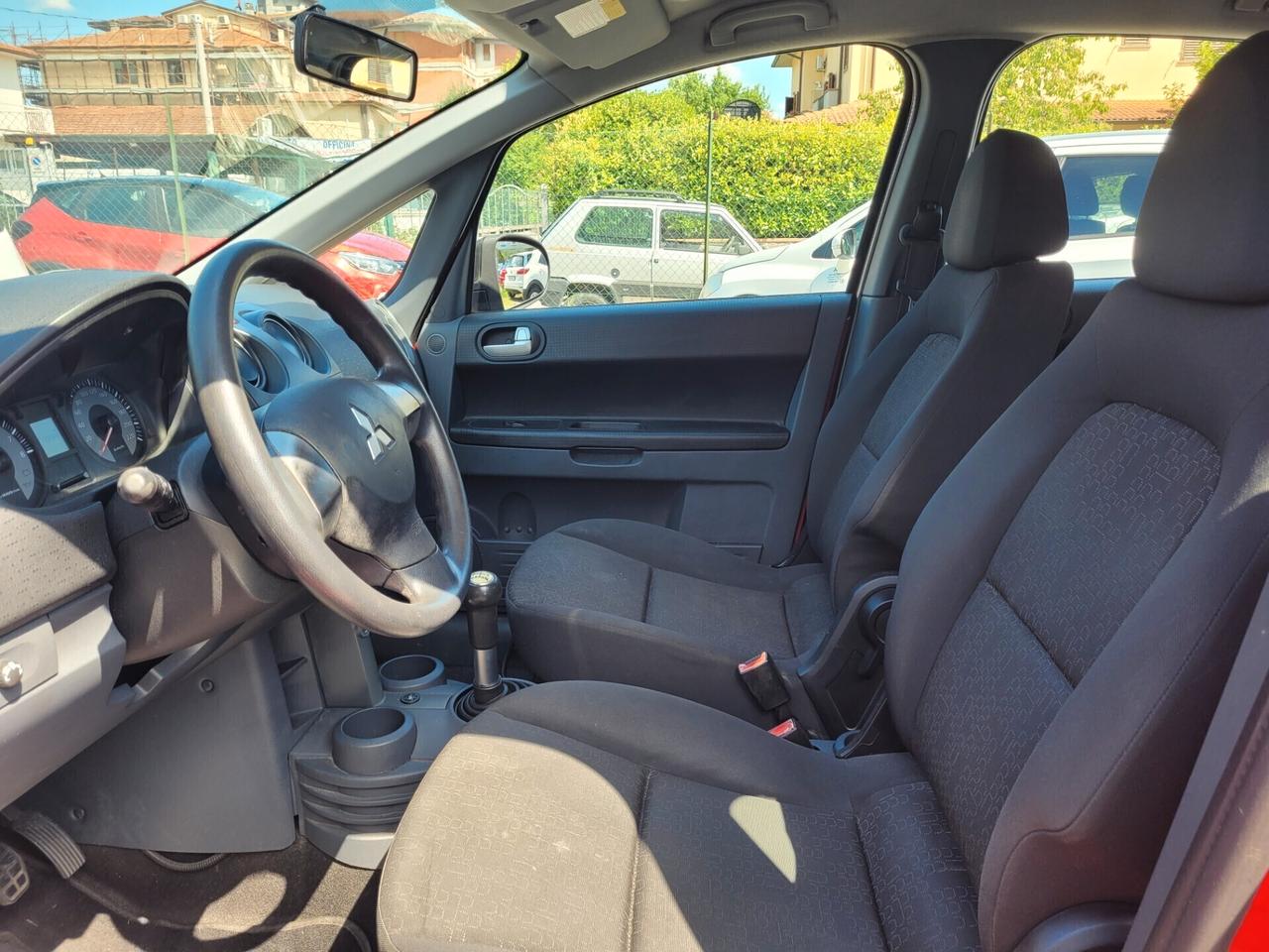 Mitsubishi Colt 1.1 12V 5p.GPL Special Action Model