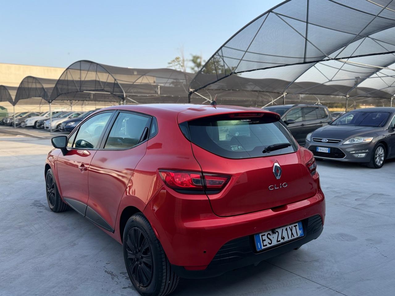 Renault Clio 1.2 73CV