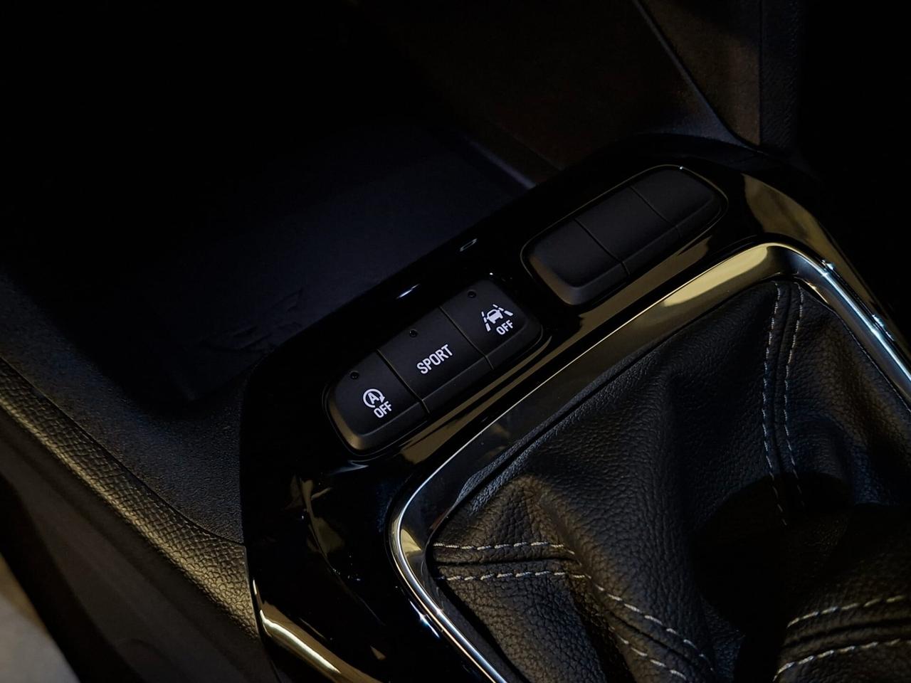 Opel Corsa 1200 Turbo 101CV GS 5 Porte Km. 0