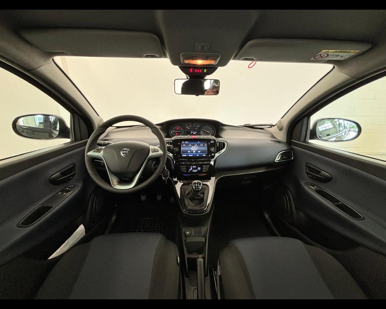 LANCIA Ypsilon III 2021 - Ypsilon 1.0 firefly hybrid Platino s&s 70cv