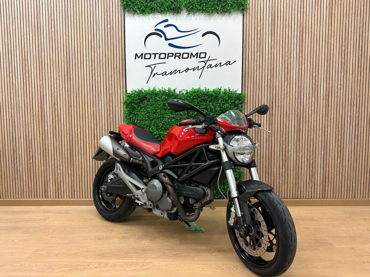 DUCATI MONSTER 696 - 2010 DA 79€ AL MESE