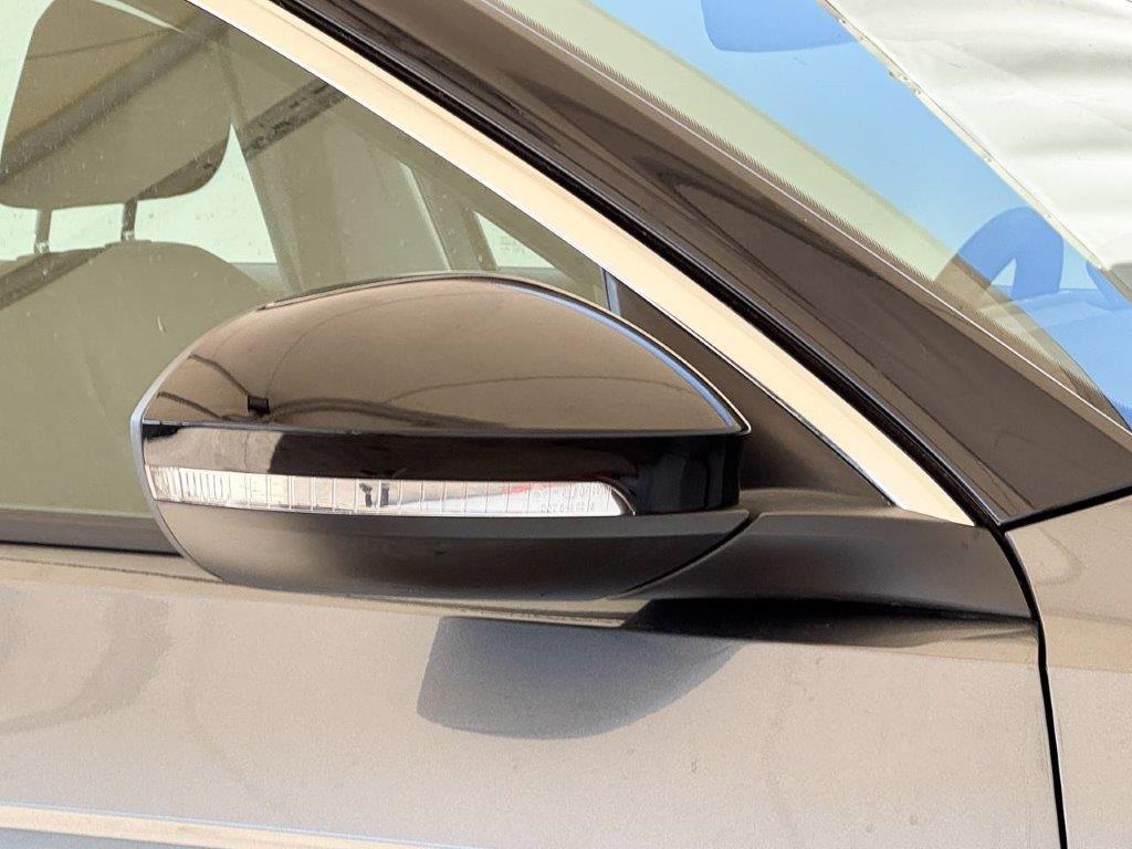 VOLKSWAGEN T-Roc 1.0 tsi life 110cv