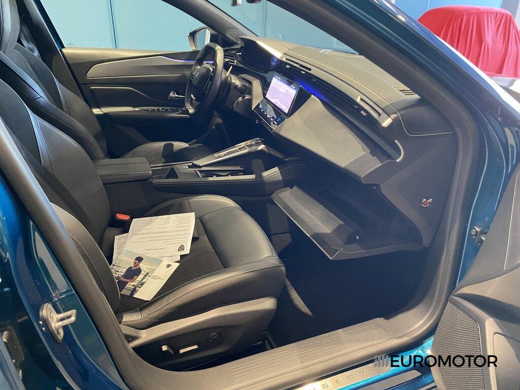 Peugeot 408 1.6 HYBRID GT e-EAT8
