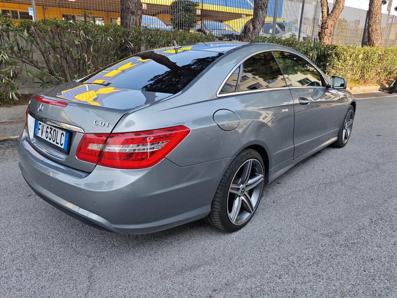 Mercedes-benz E 250 CDI Coupé-2013