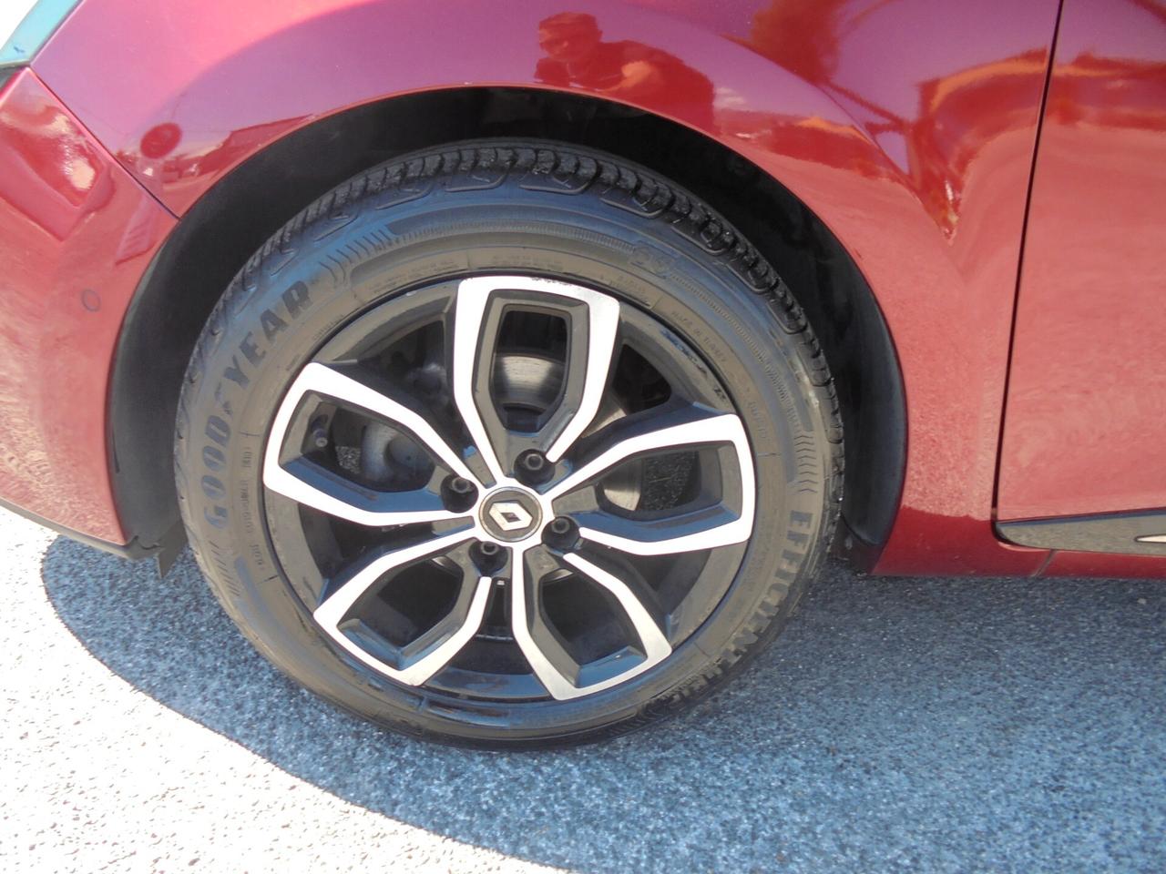 Renault Clio TCe 12V 75 CV 5 porte Moschino Life