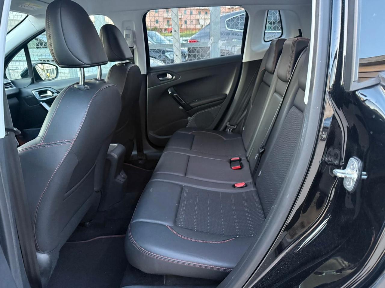 Peugeot 2008 BlueHDi 100 S&S GT Line