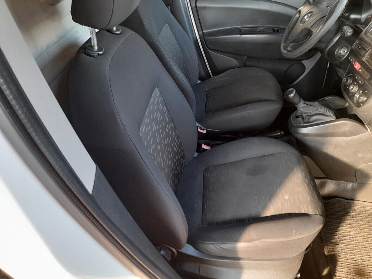 Opel Combo 1.3 CDTi 90CV PL-TN Club N1