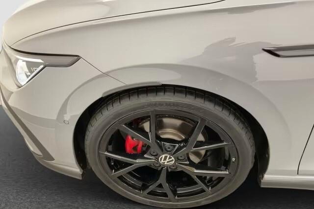 Volkswagen Golf GTI 8 2.0 TDI DSG GTD Nero 19" Gancio di traino Tetto panoramico Matrix