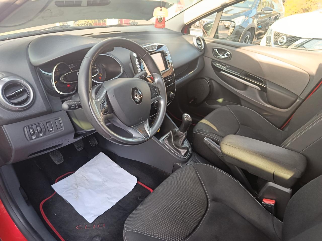 Renault Clio 1.5 dCi 90CV Costume National