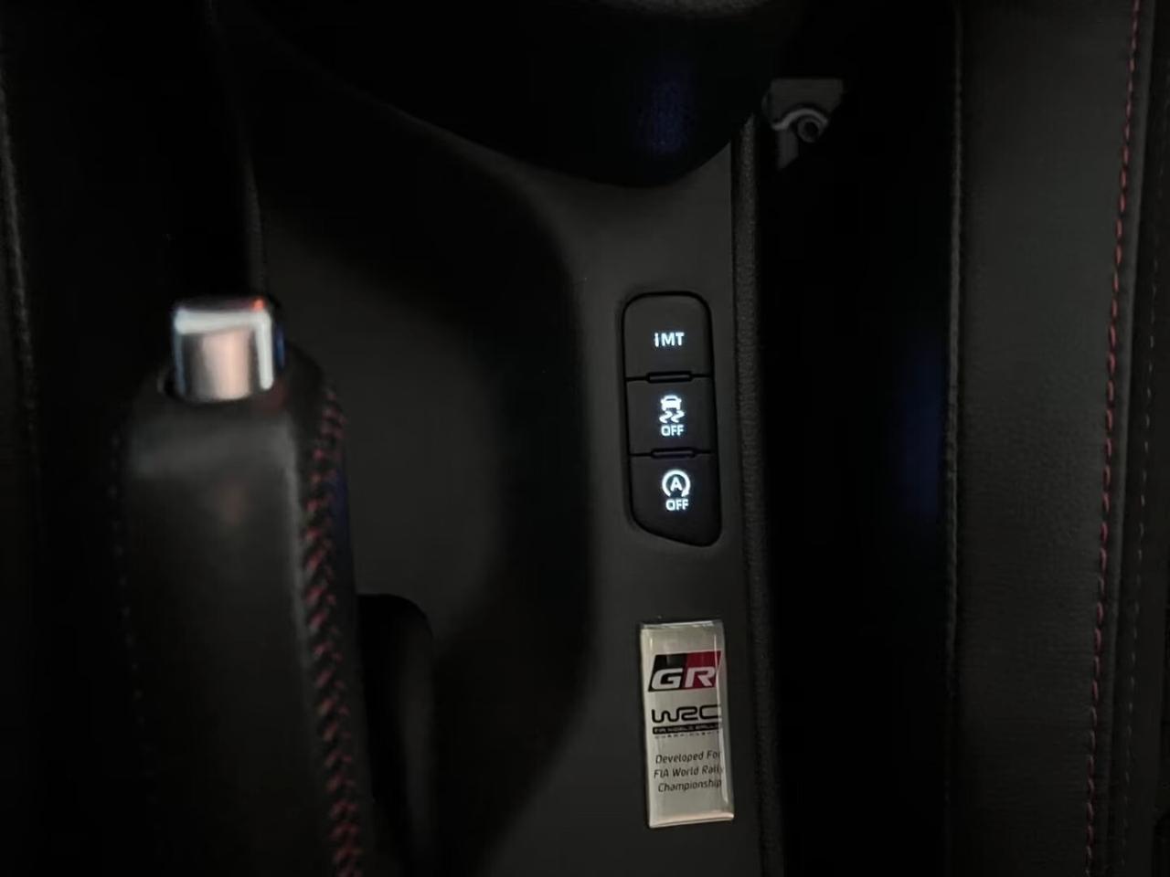 Toyota Yaris 1.6 Turbo GR LED-TELEC. POST