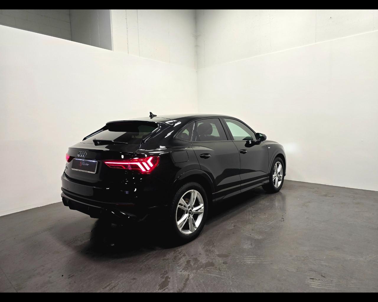 AUDI Q3 SPORTBACK 35 TDI S - TRONIC