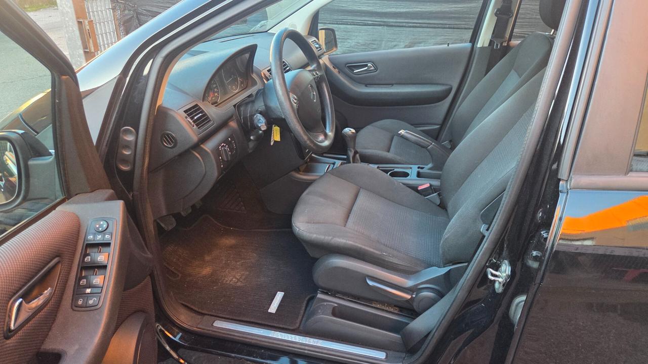 Mercedes-benz A 160 BlueEFFICIENCY Executive