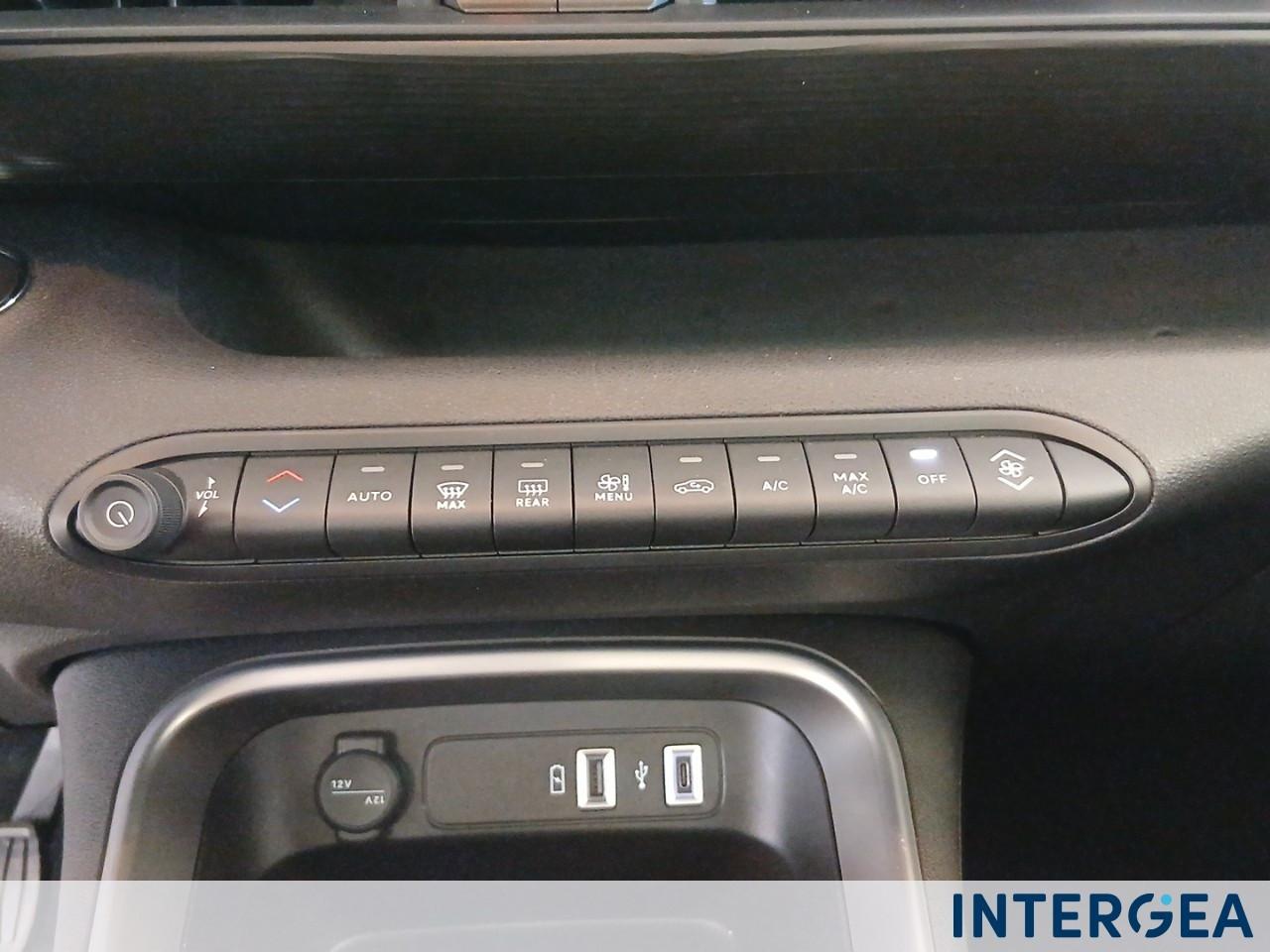 JEEP Avenger 1.2 turbo Altitude fwd 100cv