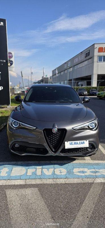 Alfa Romeo Stelvio 2.2 TDS 210CV Veloce AT8 Q4 con blocco differenziale