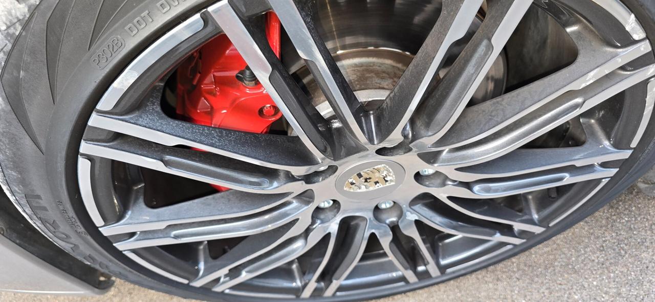 Porsche Panamera 3.0 Diesel Platinum Edition